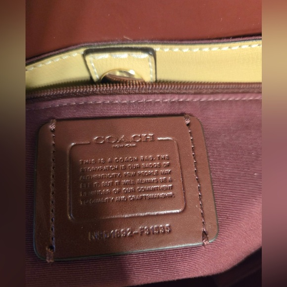 Coach Shoulder/Tote Bag - Picture 2 of 2